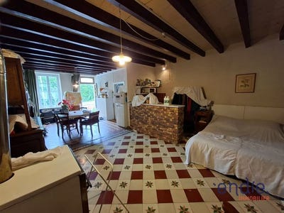 /international/fr/colombier-burgundy-310107738954/