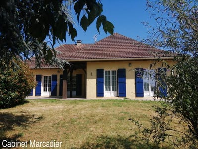 /international/fr/mussidan-aquitaine-310100443501/