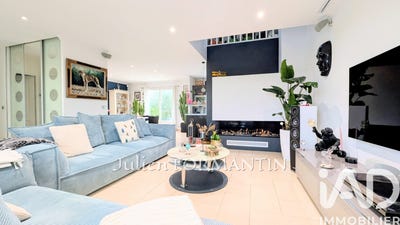 /international/fr/coupvray-ile-de-france-310105810040/