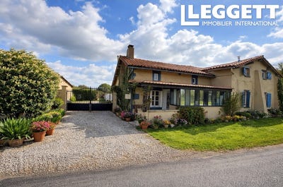 /international/fr/manot-charente-310103637806/