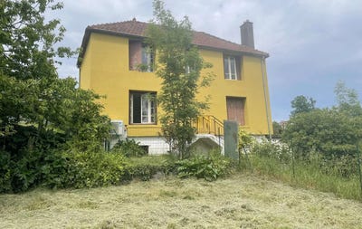 /international/fr/cheffois-pays-de-la-loire-310099624047/