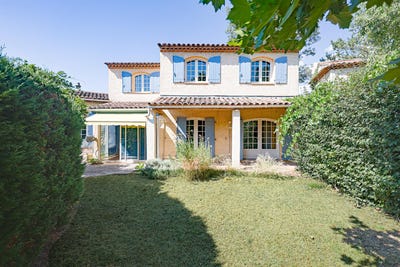 /international/fr/villars-provence-alpes-cote-d-azur-310101284875/?lang=en