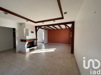 /international/fr/la-ferriere-pays-de-la-loire-310098370685/?lang=en