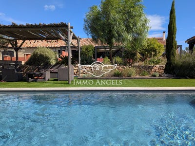 /international/fr/saint-chinian-languedoc-roussillon-310106441520/