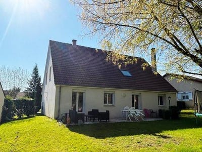/international/fr/saint-saturnin-pays-de-la-loire-310105969735/