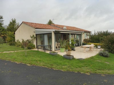 /international/fr/riberac-aquitaine-120095970668/