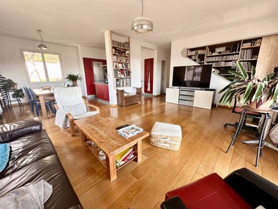 /international/fr/saint-genies-bellevue-midi-pyrenees-310102489510/