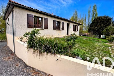 /international/fr/roullet-saint-estephe-charente-310106420105/