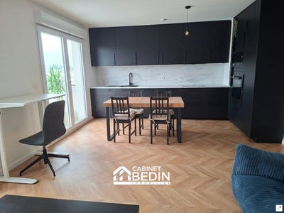 /international/fr/merignac-charente-310108727657/