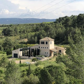 /international/fr/lagrasse-languedoc-roussillon-310108973861/