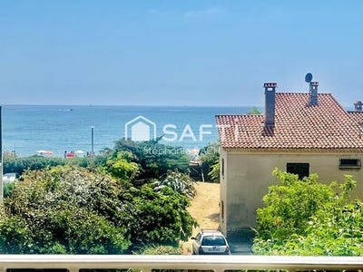 /international/fr/saint-cyr-sur-mer-provence-alpes-cote-d-azur-310100403557/