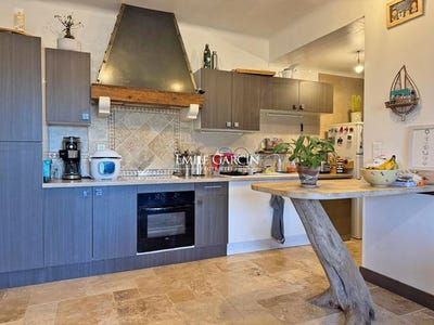 /international/fr/vallabregues-languedoc-roussillon-310106262198/