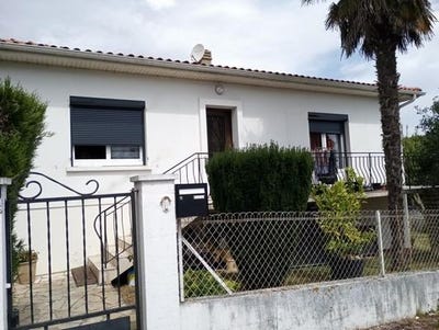 /international/fr/pons-charente-120092940693/?lang=zh-tw