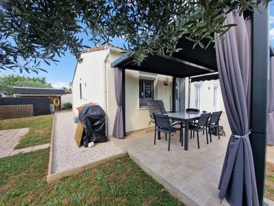 /international/fr/saint-hilaire-de-brethmas-languedoc-roussillon-310108788590/