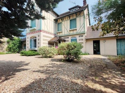 /international/fr/saint-aubin-les-elbeuf-upper-normandy-310108869459/