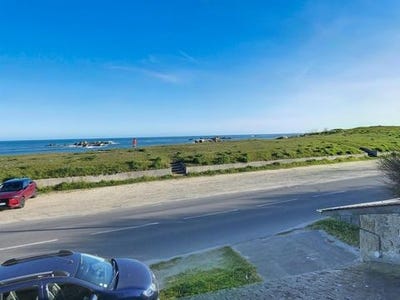 /international/fr/plouescat-brittany-310102568945/