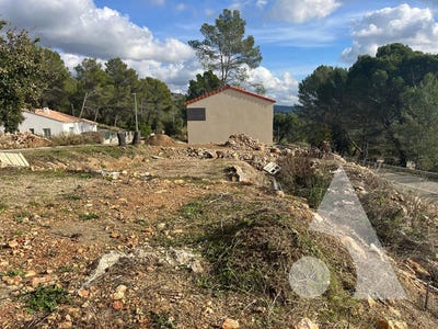 /international/fr/salernes-provence-alpes-cote-d-azur-310108276702/