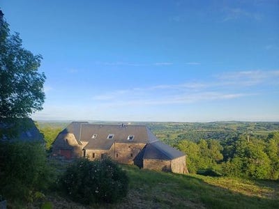 /international/fr/clairvaux-d-aveyron-midi-pyrenees-310108055639/