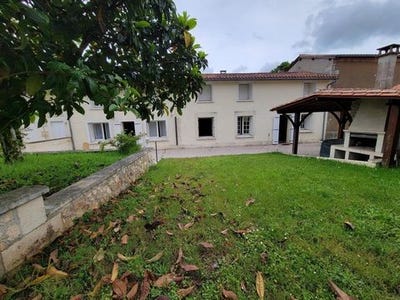 /international/fr/saint-aulaye-puymangou-aquitaine-310107947962/
