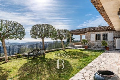 /international/fr/vence-provence-alpes-cote-d-azur-310106396688/