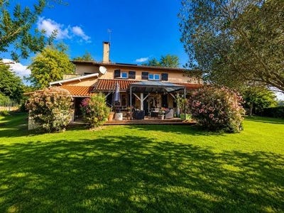 /international/fr/gragnague-midi-pyrenees-310104958919/
