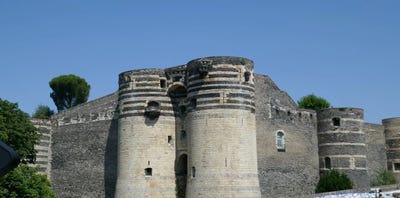 /international/fr/angers-pays-de-la-loire-310100409580/