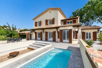 /international/fr/gabian-languedoc-roussillon-310119746625/