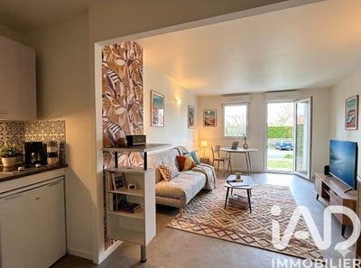 /international/fr/joue-les-tours-centre-val-de-loire-310108670593/