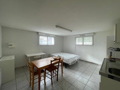 /international/fr/saint-sebastien-sur-loire-pays-de-la-loire-310098902817/