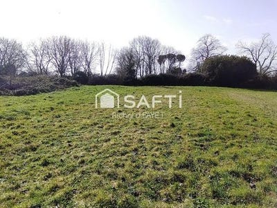 /international/fr/clion-charente-310105762125/