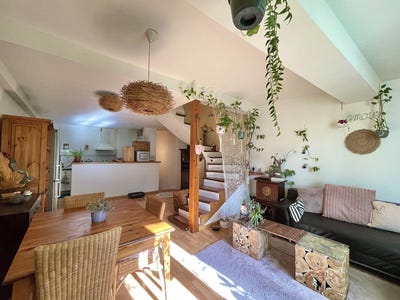 /international/fr/roujan-languedoc-roussillon-310102413984/