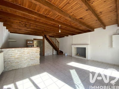 /international/fr/sansais-charente-310106686082/