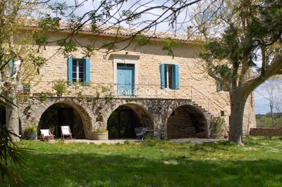 /international/fr/saint-hippolyte-du-fort-languedoc-roussillon-310108453823/