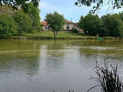 /international/fr/lisle-jourdain-charente-310101385547/?lang=zh-tw