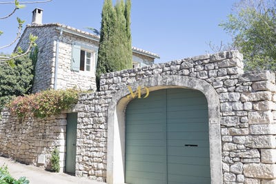 /international/fr/murs-provence-alpes-cote-d-azur-310099352123/?lang=zh-tw