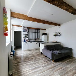 /international/fr/trevoux-rhone-310100412325/