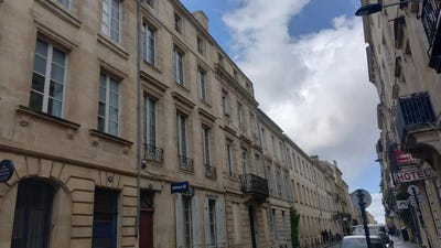 /international/fr/47-rue-saint-sernin-bordeaux-ile-de-france-310108405937/