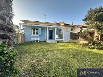 /international/fr/meschers-sur-gironde-charente-310110160655/