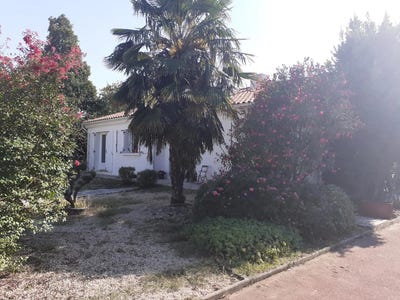 /international/fr/la-garnache-pays-de-la-loire-120093774526/