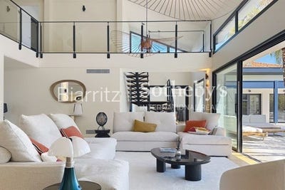 /international/fr/bidart-aquitaine-310108777877/