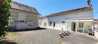 /international/fr/chinon-centre-val-de-loire-310100067183/