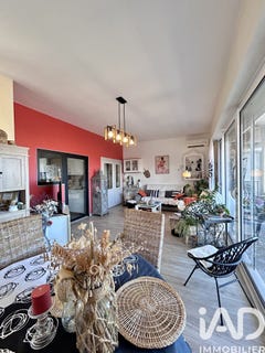 /international/fr/saint-pierre-la-mer-languedoc-roussillon-310106426527/