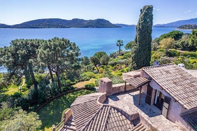 /international/fr/lecci-corsica-310119897299/