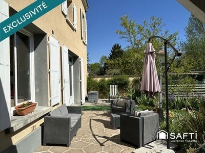 /international/fr/naveil-centre-val-de-loire-310106116519/