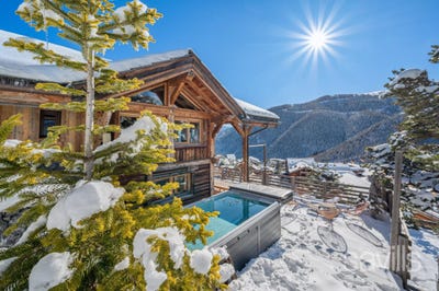 /international/fr/auron-provence-alpes-cote-d-azur-310104336894/