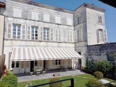 /international/fr/cognac-charente-310100605868/