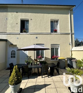 /international/fr/caudebec-les-elbeuf-upper-normandy-310100436048/