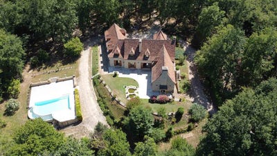 /international/fr/castelnaud-la-chapelle-aquitaine-310099732323/