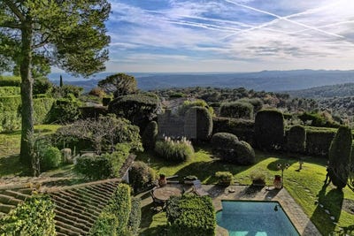 /international/fr/saint-paul-de-vence-provence-alpes-cote-d-azur-310101032896/