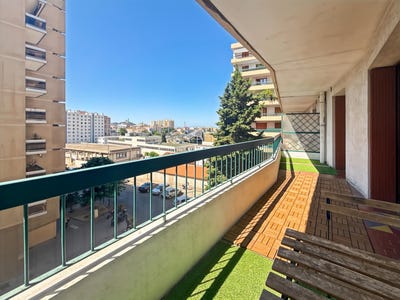 /international/fr/marseille-1-provence-alpes-cote-d-azur-310101327948/?lang=zh-tw